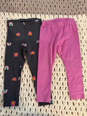 Cat & Jack Black Rainbow Print Leggings & jumping beans Pink Solid Leggings
